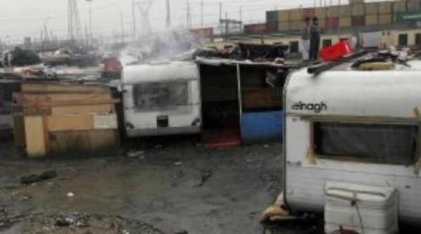 tiganii din milano primesc 15 000 de euro daca revin in romania