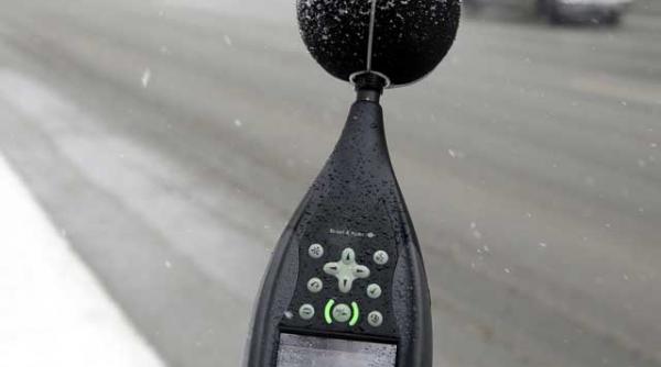 zgomotul din capitala costa 200 000 de euro