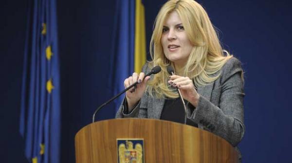 afacerea baaklini elena udrea si ghemul de relatii de la trei cocosi
