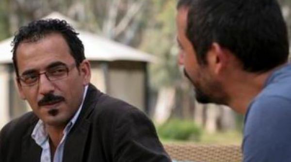 jurnalisti bbc arestati si batuti in libia