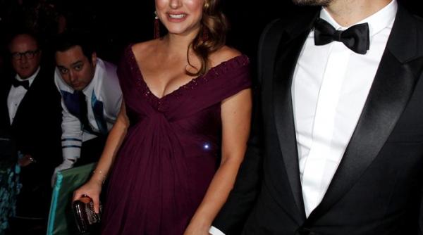 natalie portman ma simt ca un clovn cand ma dau cu ruj