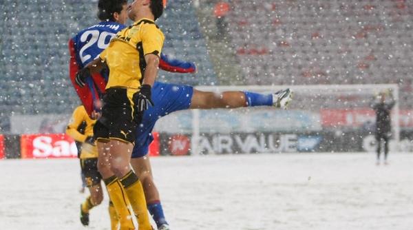 steaua amendata cu 10 000 de lei pentru bulgarii aruncati de fani