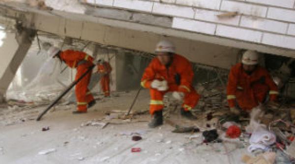 cutremur si in china peste 25 de morti si 250 de raniti