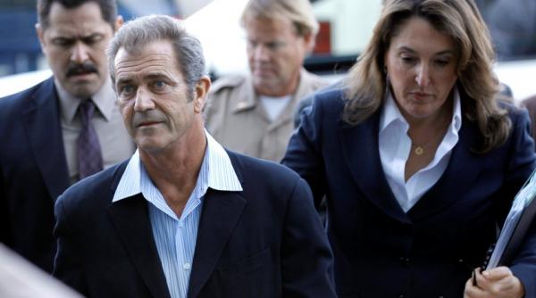 mel gibson condamnat la trei ani de inchisoare cu suspendare