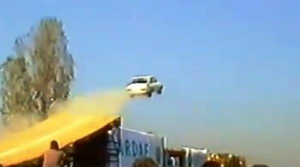 video cascadorie cu o dacie 1310 data publicitatii dupa 16 ani