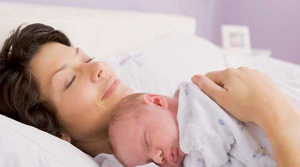 bebelusul are colici