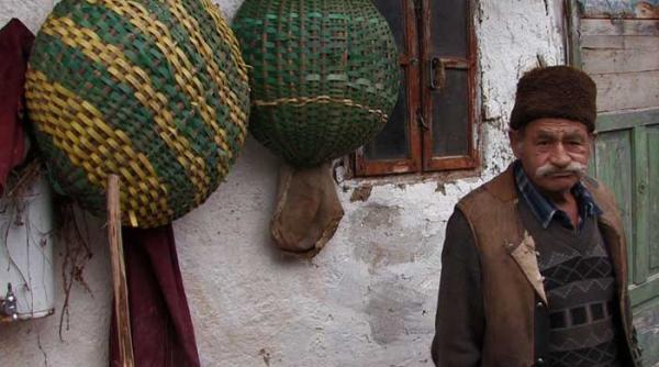 drepturile omului in lumea minunata