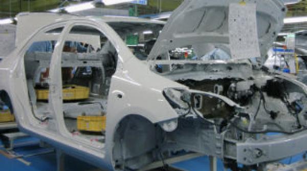 toyota ingheata pana miercuri