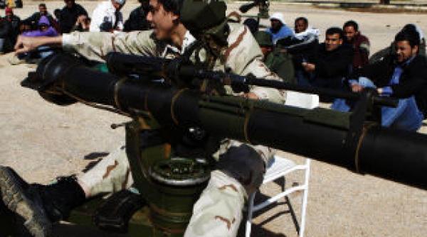 insurgentii libieni cer occidentului sa l asasineze pe gaddafi