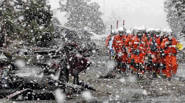 dupa seism tsunami si criza nucleara urmeaza exodul