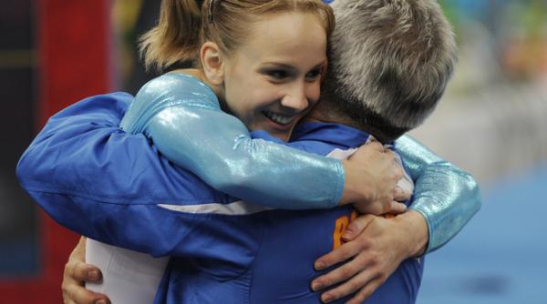 izbasa aur la sol la internationalele de gimnastica ale frantei
