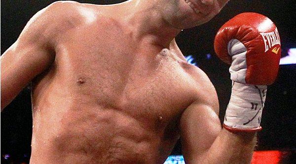 lucian bute a sarbatorit victoria cu magee la cumparaturi