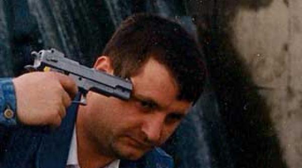 roman foileton paispe 25