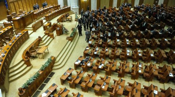 coalitia greseste iar la neimpozitarea pensiilor