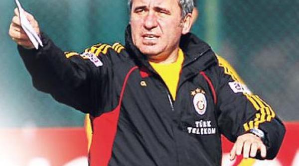 hagi pleaca de la galata romanul s a inteles cu turcii si va primi un milion de euro