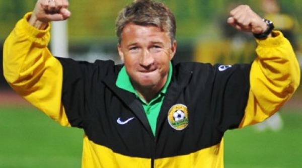 dan petrescu printre cei mai amendati antrenori din rusia