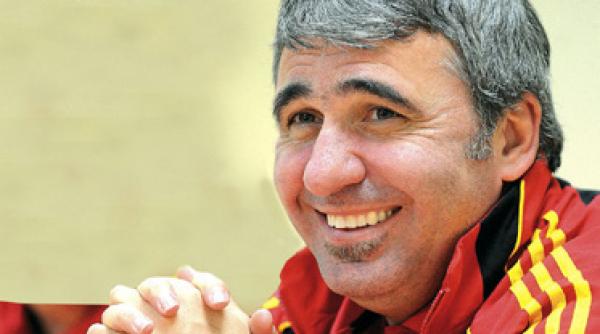 hagi si a linistit jucatorii sunt aici nu am plecat nicaieri