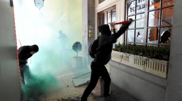 violente de strada la londra