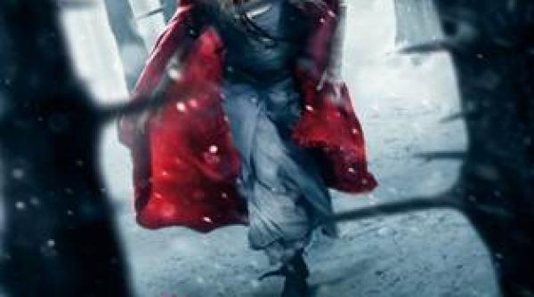 scufita rosie in cinematografe