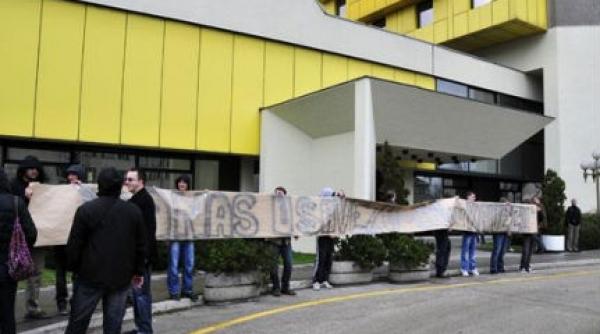 bosniacii nu au aprobat noul statut si vor fi suspendati de uefa