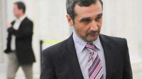 lazaroiu pentru basescu oprescu e pericolul nu geoana