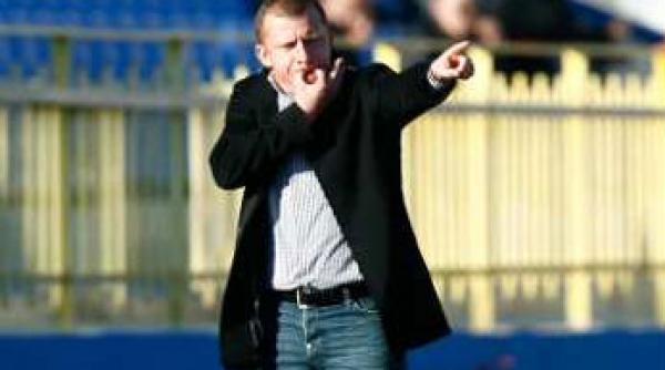 dorinel mutu nu are dreptul sa vorbeasca despre ce face razvan