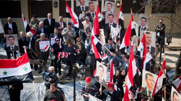 demonstratie in curtea ambasadei siriei la bucuresti