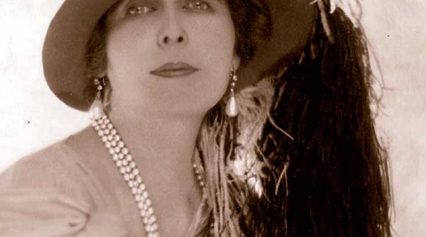 maria regina romaniei povestea vietii mele 8