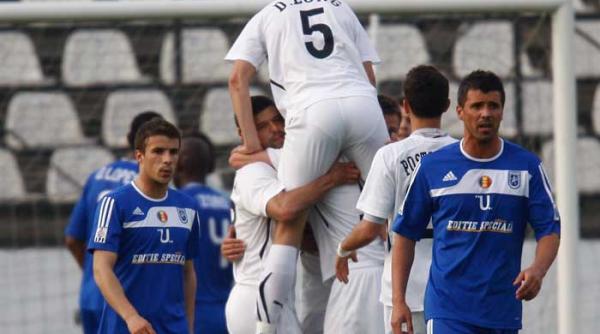 s a stricat de tot jucaria lui mititelu