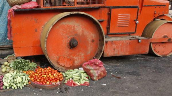 dupa 25 de ani fructele legumele si lactatele sunt contaminate
