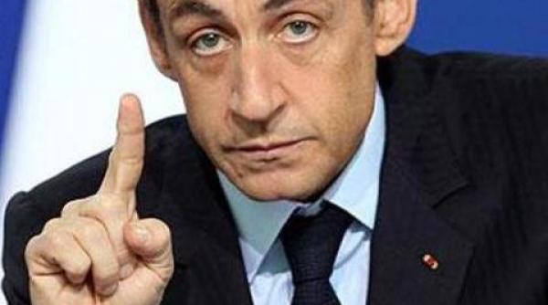 nicolas sarkozy ameninta un jurnalist iti sparg fata