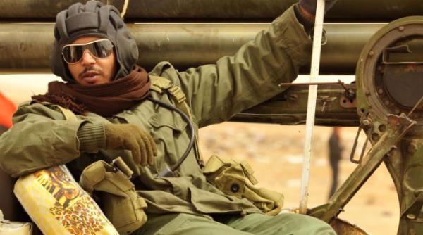 occidentului ii arde de razboaie