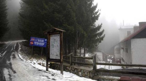 eoliene si piscine langa babe si sfinx