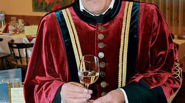 semintele istoriei si istoria vinului