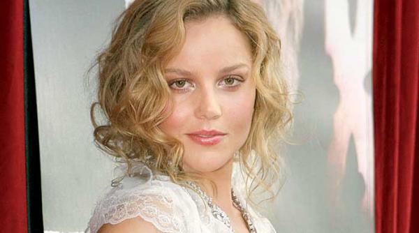 eroii de la antipozi