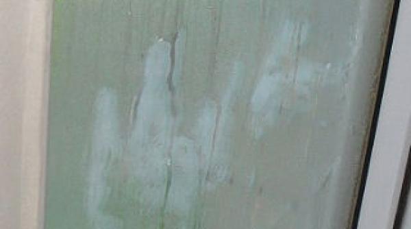 alungati de fantome din propria casa video