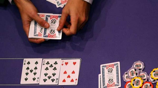 poker online inchis in sua liber in romania