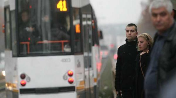 cum vor circula de pasti trenurile microbuzele mijloacele ratb si metroul