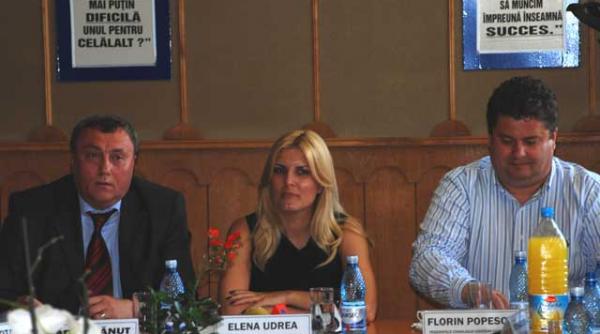 doi porci grasi si o scrofita