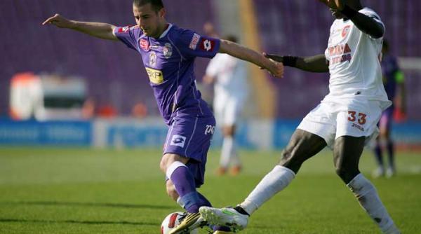 favoritele pierd teren