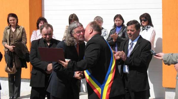 un francez stinge focul in maramures