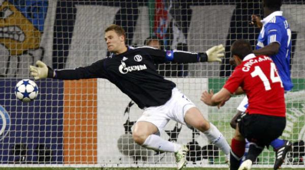 neuer si a asigurat mainile pentru 3 milioane de euro