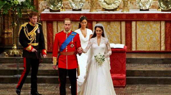 omagiu adus printesei diana la nunta regala