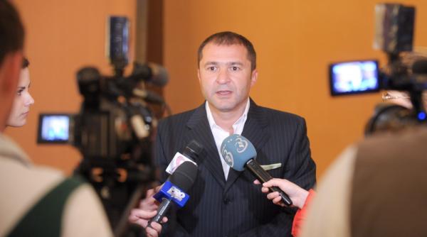 vintu i a vandut realitatea tv lui elan schwartzenberg