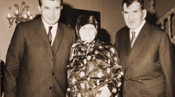 pasiunile lui nea andruta ceausescu pamantul si bautura