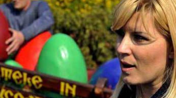 udrea face gaura in buzunarul tvr