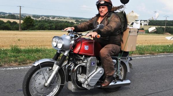 mammuth o comedie cu distributie xxl