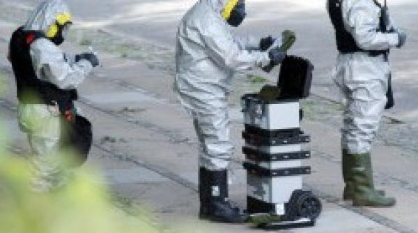 alerta in sua scrisori cu pudra suspecta in scoli din washington