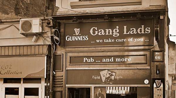 dupa cum bate vantul