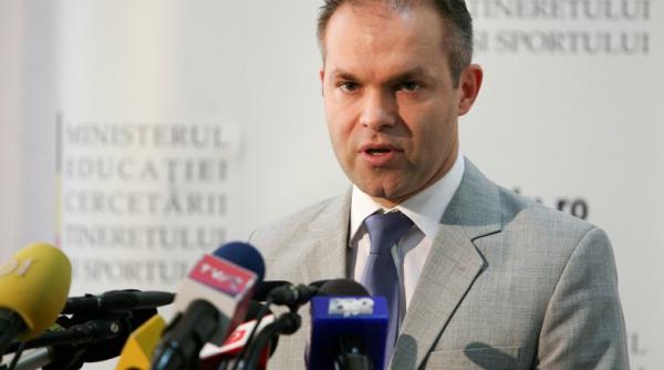 funeriu ce ati vazut in vami veti vedea si in educatie